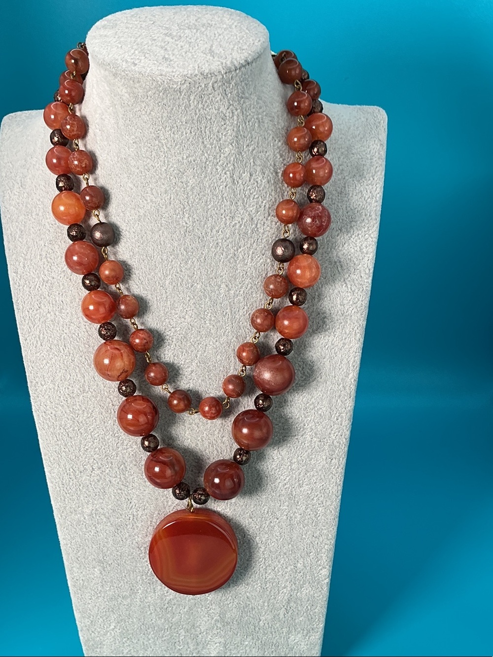 Vintage Lydell NYC Double Strand Acrylic Bead Red Agate Pendant Necklace - Picture 2 of 11
